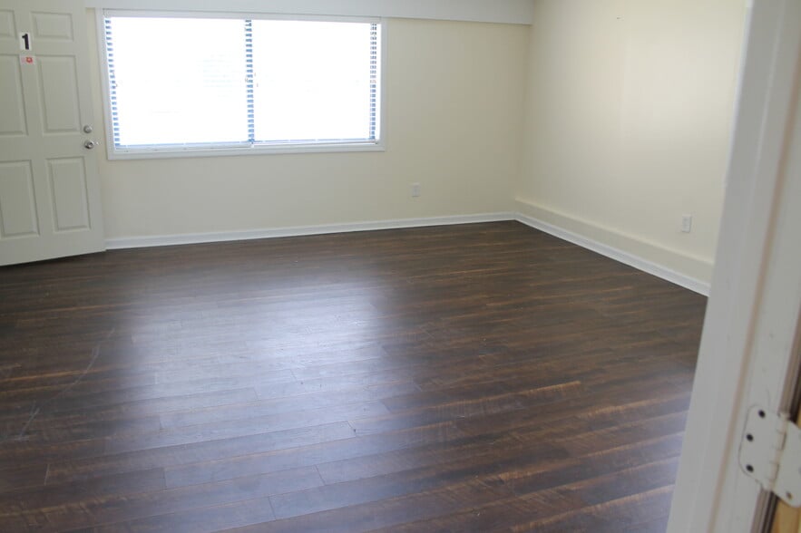 3321 Doris Ave, Ocean, NJ for lease - Building Photo - Image 2 of 143