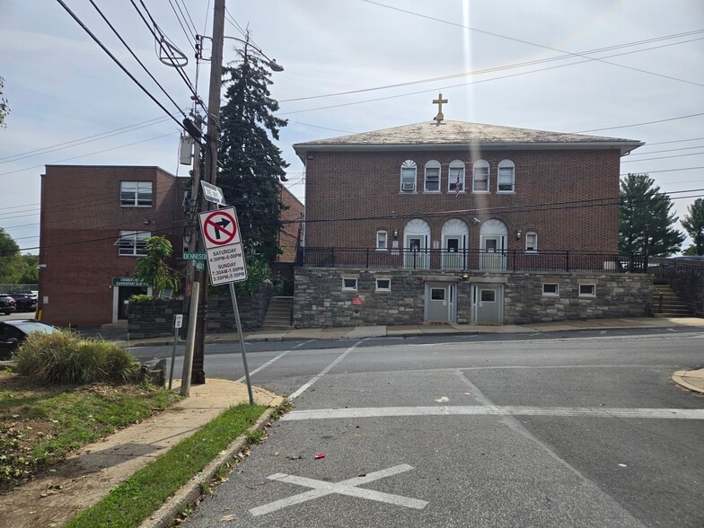 3400 Dennison Ave, Drexel Hill, PA for lease - Building Photo - Image 3 of 5