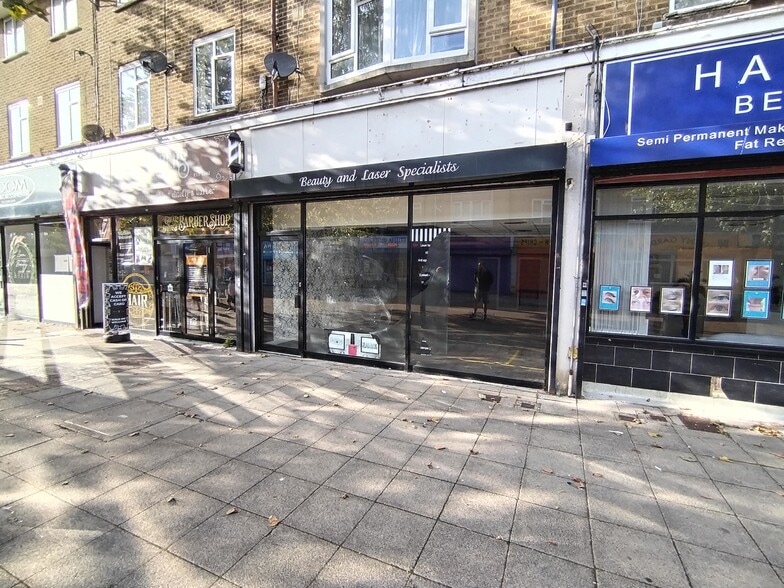 10 Park Parade, Havant for sale - Building Photo - Image 1 of 1