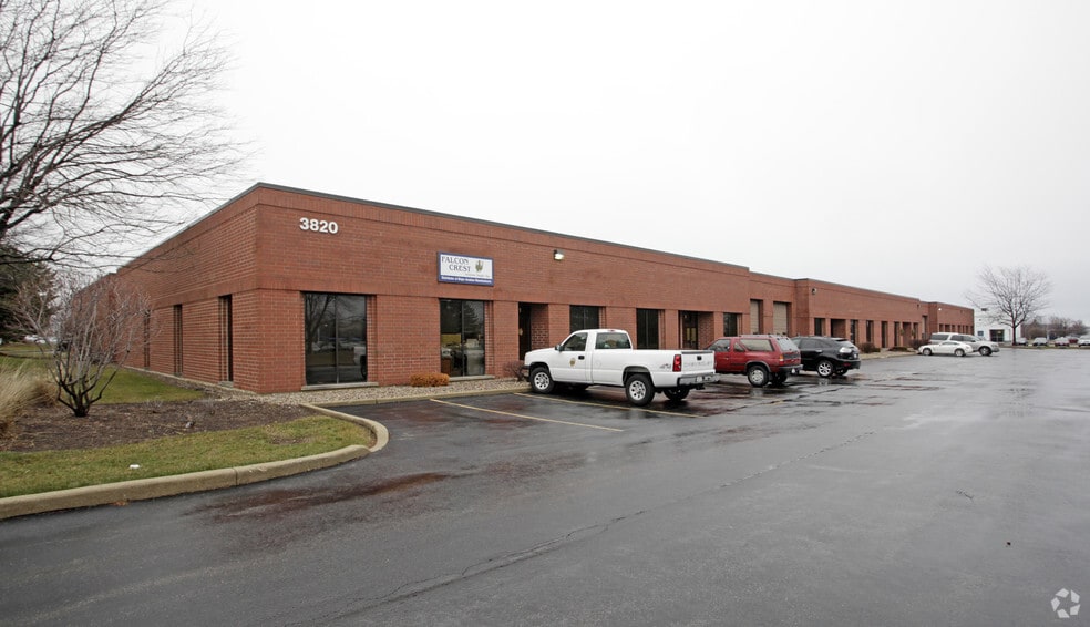 3820 Ohio Ave, St Charles, IL for sale - Primary Photo - Image 1 of 1