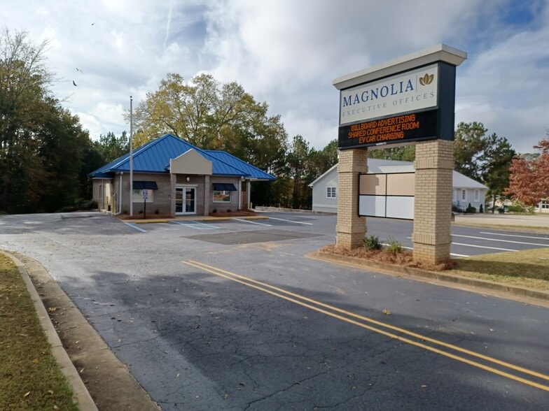 2231 W Point Rd, Lagrange, GA for sale - Primary Photo - Image 1 of 1