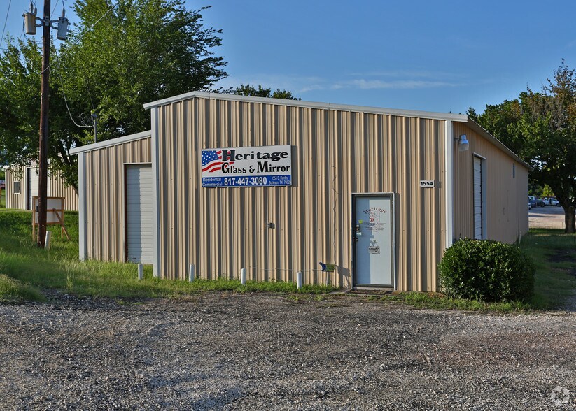 1554 E Renfro St, Burleson, TX 76028