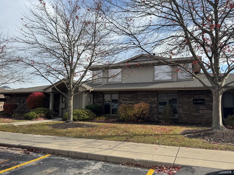 6335 - 6359 Constitution Drive, Fort Wayne, IN for lease - Primary Photo - Image 1 of 4