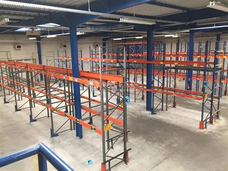 Industrial in Carquefou for lease - Construction Photo - Image 2 of 4