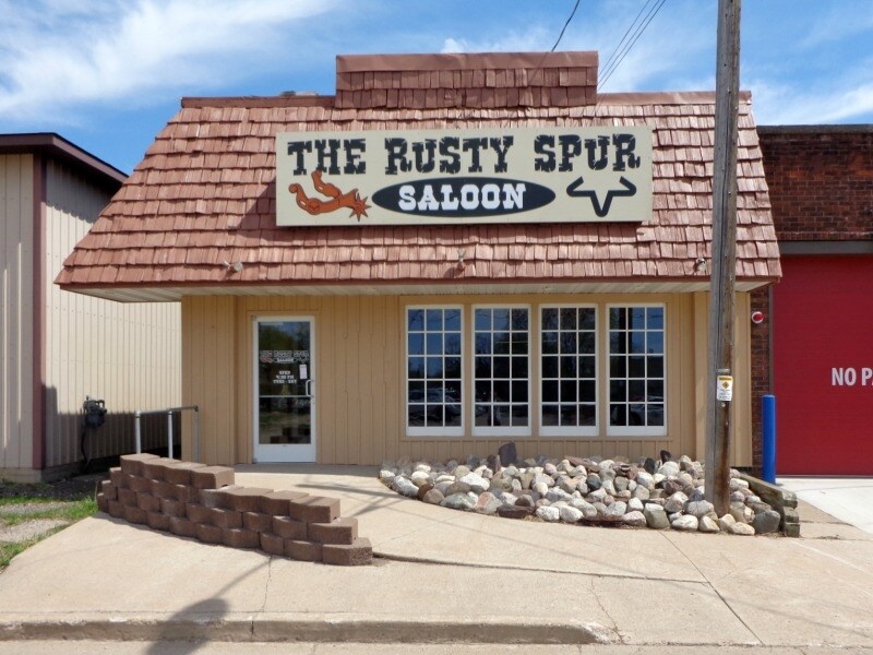 713 River Ave, Iron Mountain, MI for sale Primary Photo- Image 1 of 1