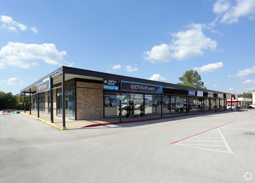 1321-1333 S Beckham Ave, Tyler, TX for lease - Primary Photo - Image 2 of 2