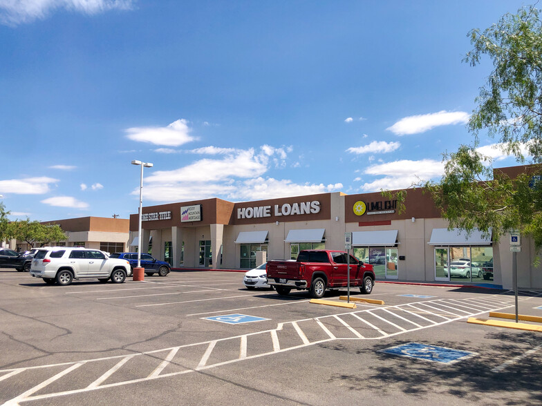 1368 N Zaragosa Rd, El Paso, TX for lease - Building Photo - Image 2 of 9