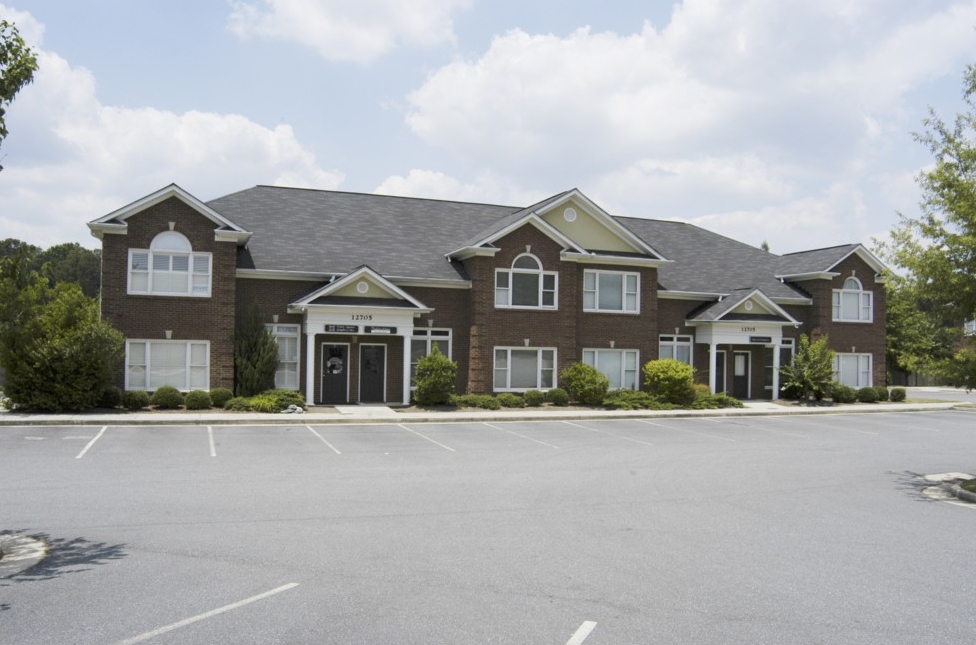 12705 Century Dr, Alpharetta, GA for lease Building Photo- Image 1 of 22