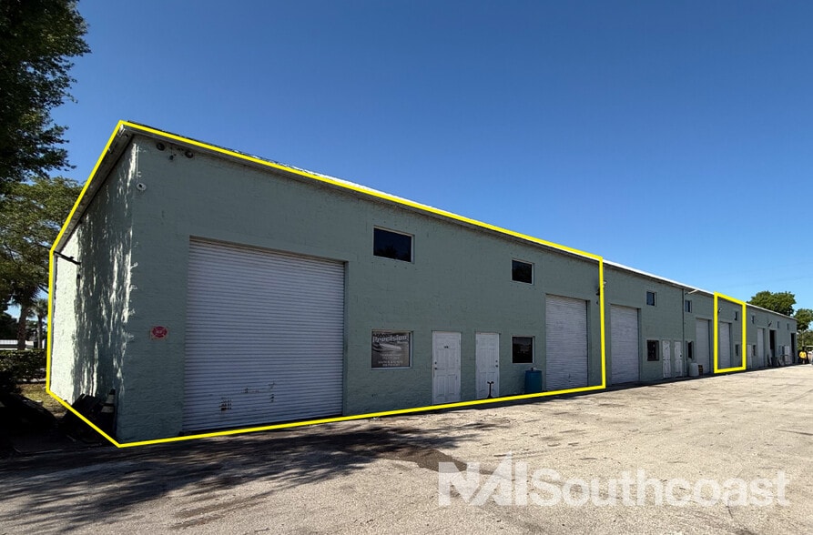 1337 SW South Macedo Blvd, Port Saint Lucie, FL for lease - Building Photo - Image 1 of 7