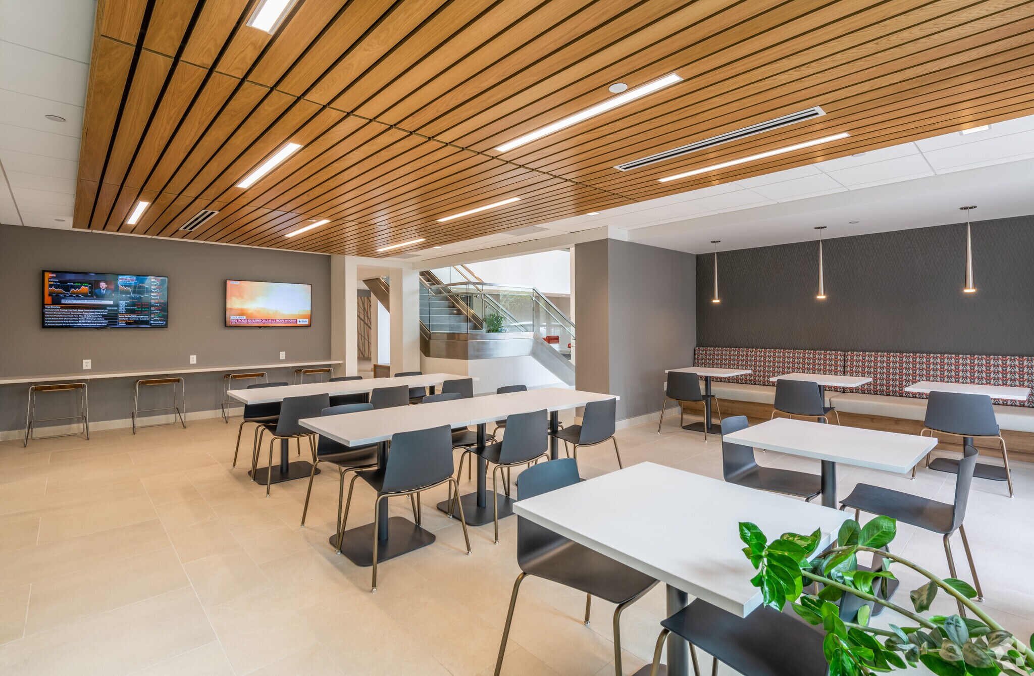 70 Blanchard Rd, Burlington, MA 01803 128 Corporate Center