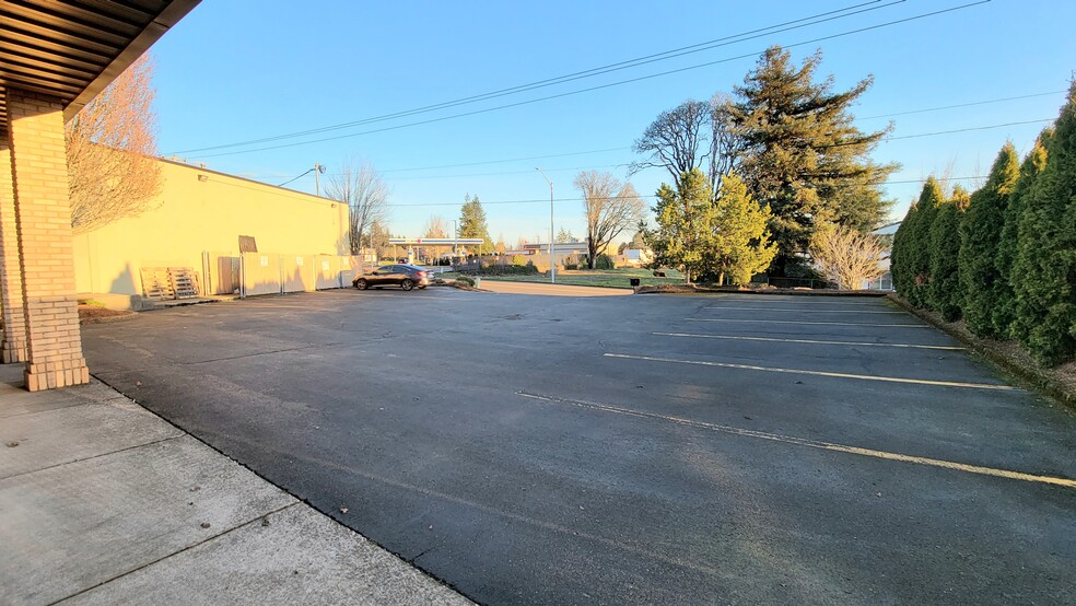 1295 Baxter Rd SE, Salem, OR for lease - Building Photo - Image 3 of 15