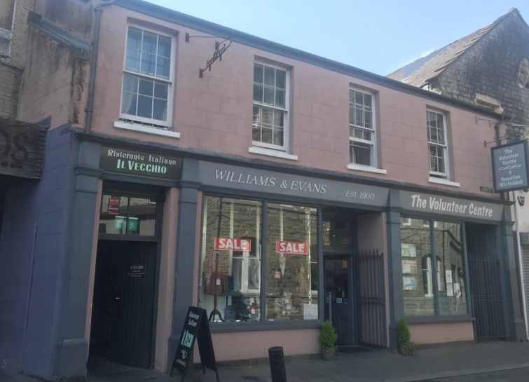 2-4 Queen St, Bridgend for sale Primary Photo- Image 1 of 1