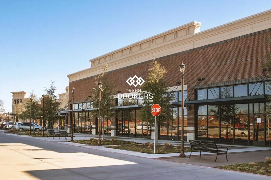 Retail in Bordeaux for lease - Building Photo - Image 1 of 4