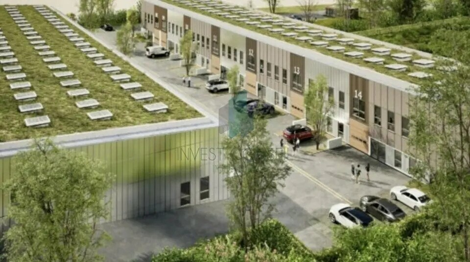 Flex in Moisselles for sale Building Photo- Image 1 of 5