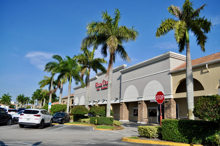 5400-5688 W Sample Rd, Margate, FL for lease - Building Photo - Image 1 of 13