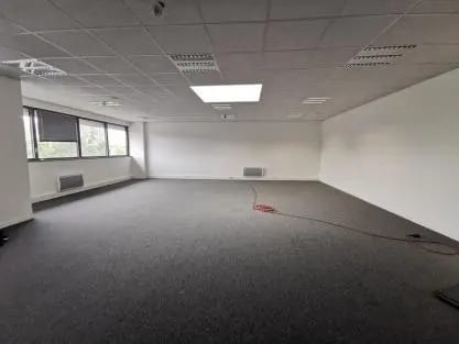 Rue Du Parc Des Vergers, Tigery for lease - Building Photo - Image 3 of 5