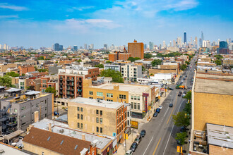 1620 W Chicago Ave, Chicago, IL - aerial  map view