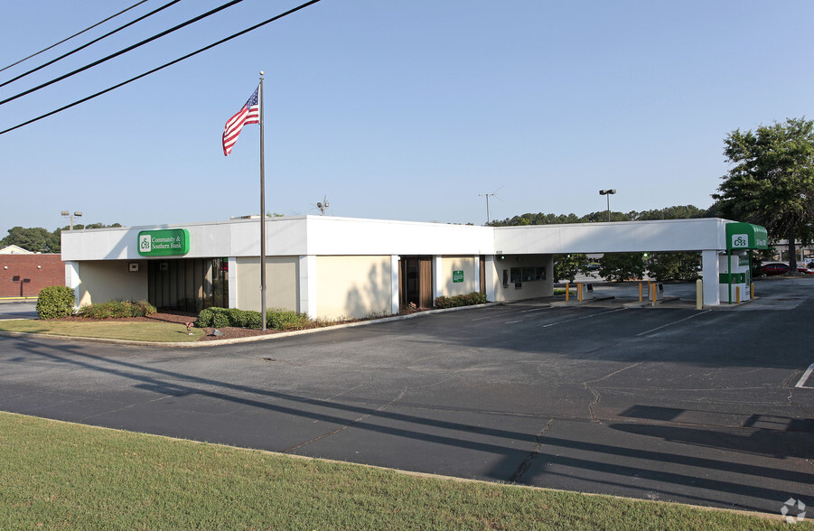 1004 Bankhead Hwy, Carrollton, GA for sale - Primary Photo - Image 1 of 1