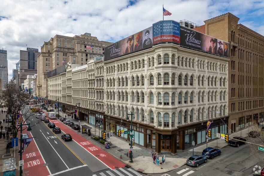 701 Market St, Philadelphia, PA for lease - Building Photo - Image 2 of 59