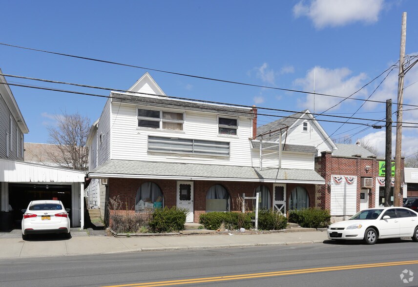 2205 Broadway, Schenectady, NY for sale - Primary Photo - Image 1 of 1