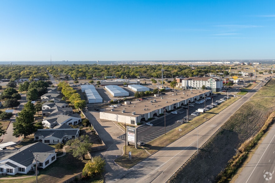 3501-3529 NW Loop 820, Fort Worth, TX for lease - Aerial - Image 3 of 17