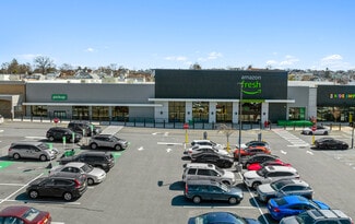 More details for 2-4 Memorial Dr, Lodi, NJ - Retail for Lease