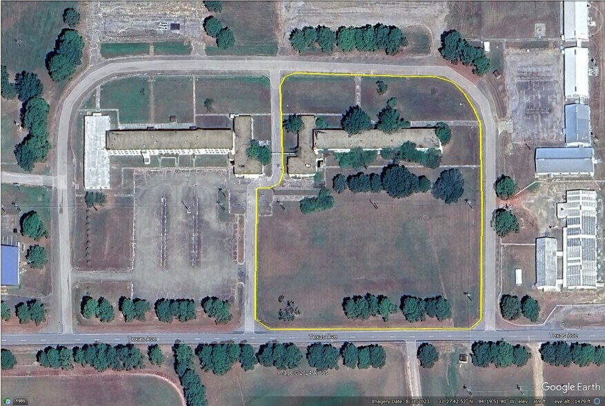 112 Texas Ave, New Boston, TX for sale - Building Photo - Image 1 of 6