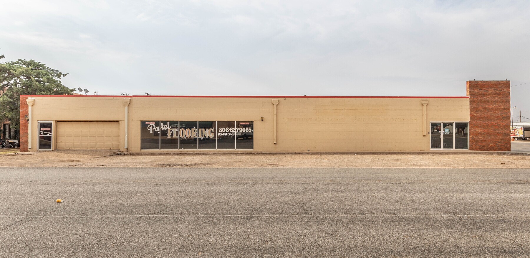 202 S 1st St, Brownfield, TX 79316