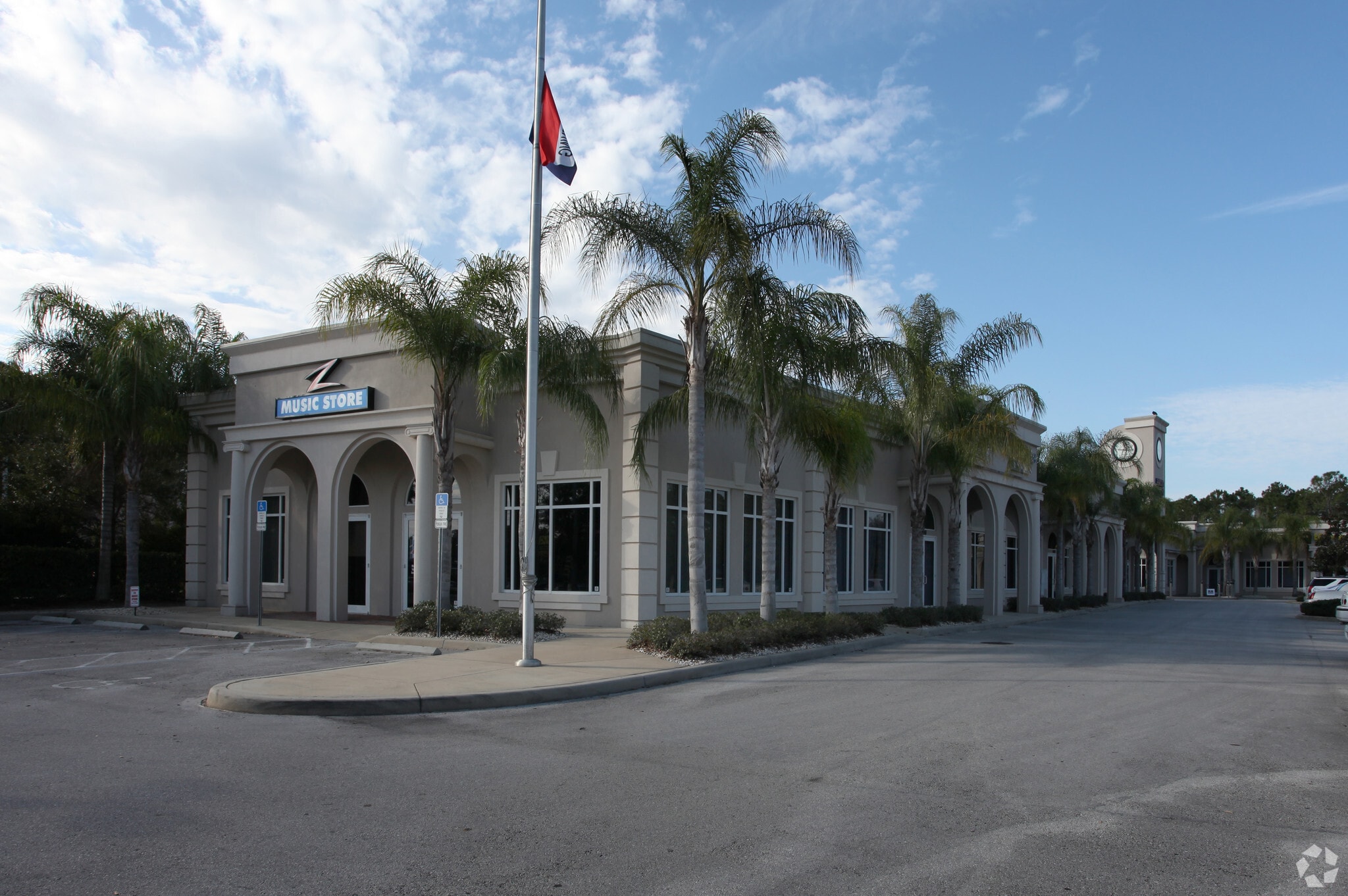 Old Kings Plaza portfolio of 2 properties for sale on LoopNet.com Building Photo- Image 1 of 4