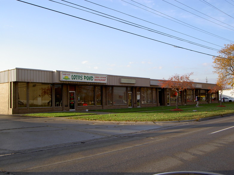 28741-28783 Hoover Rd, Warren, MI for lease - Building Photo - Image 1 of 1