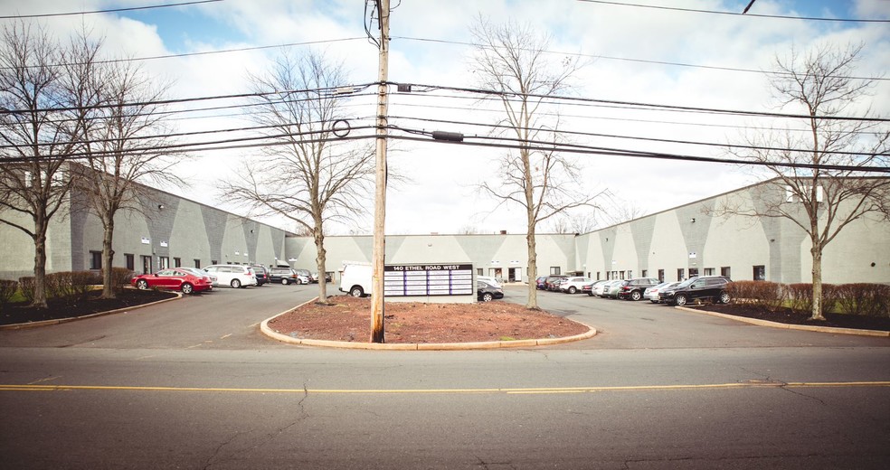 140 Ethel Rd W, Piscataway, NJ for lease - Building Photo - Image 1 of 13