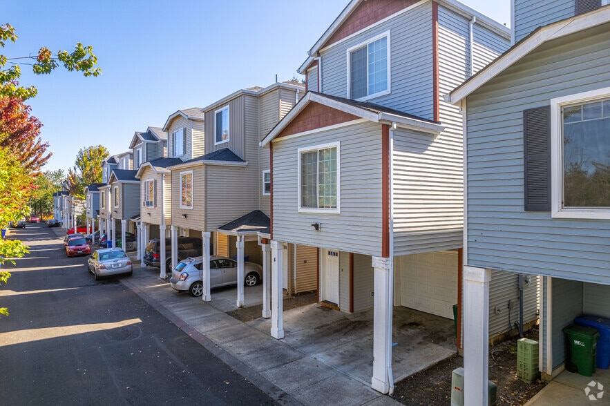 6812 SE 72nd Ave, Portland, OR for sale - Building Photo - Image 2 of 4