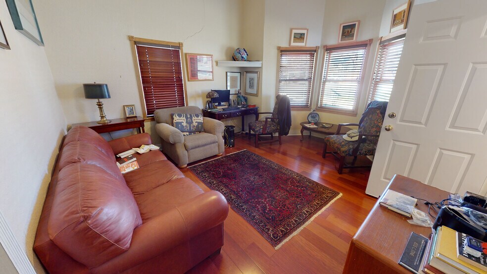 1607 E 7th St, Austin, TX 78702 Office for Sale