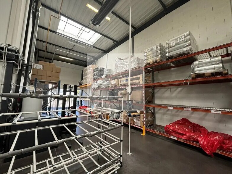 Flex in Vénissieux for sale - Interior Photo - Image 3 of 9