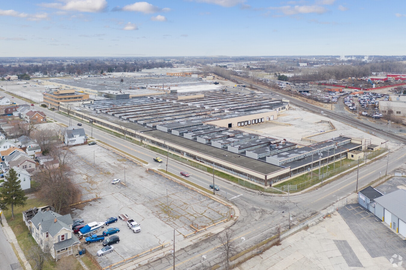 4042 Rd, Toledo, OH 43612