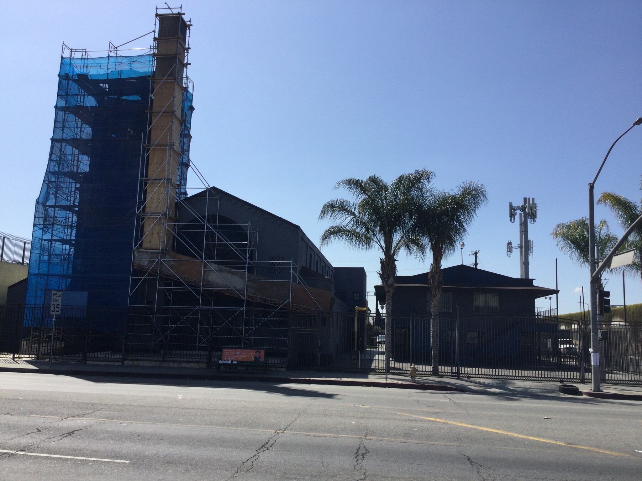 344 W Florence Ave, Los Angeles, CA for lease Building Photo- Image 1 of 12