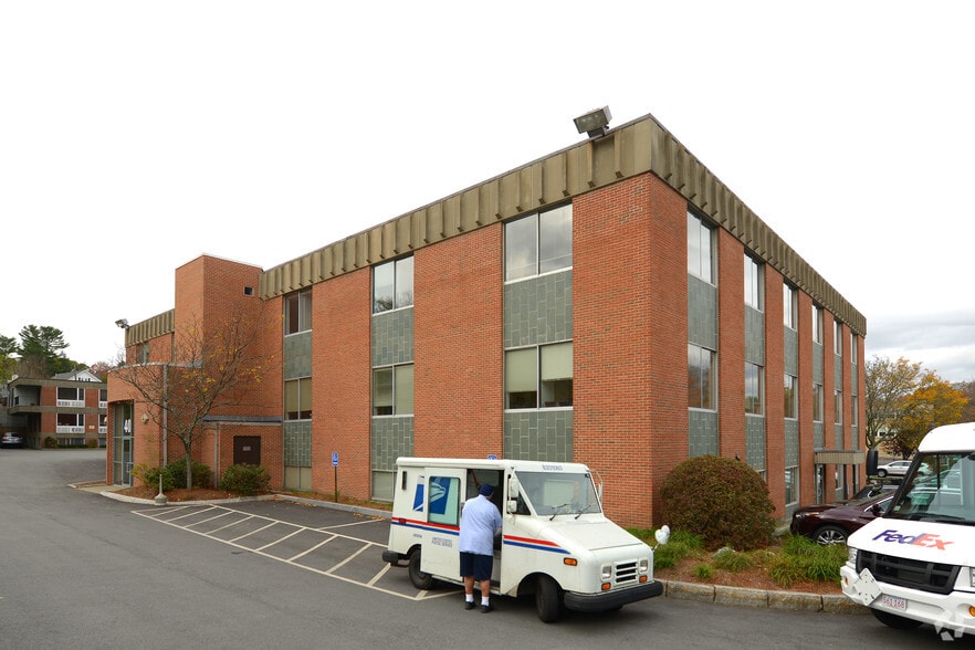 40 Washington St, Wellesley, MA for lease - Building Photo - Image 3 of 15