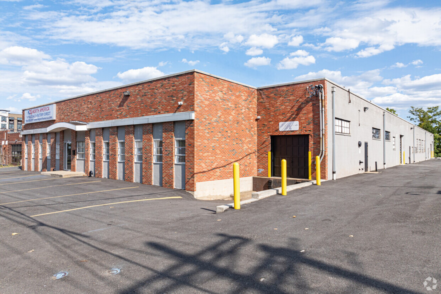 1135 W Elizabeth Ave, Linden, NJ for lease - ProVideo LoopNet - Image 1 of 7