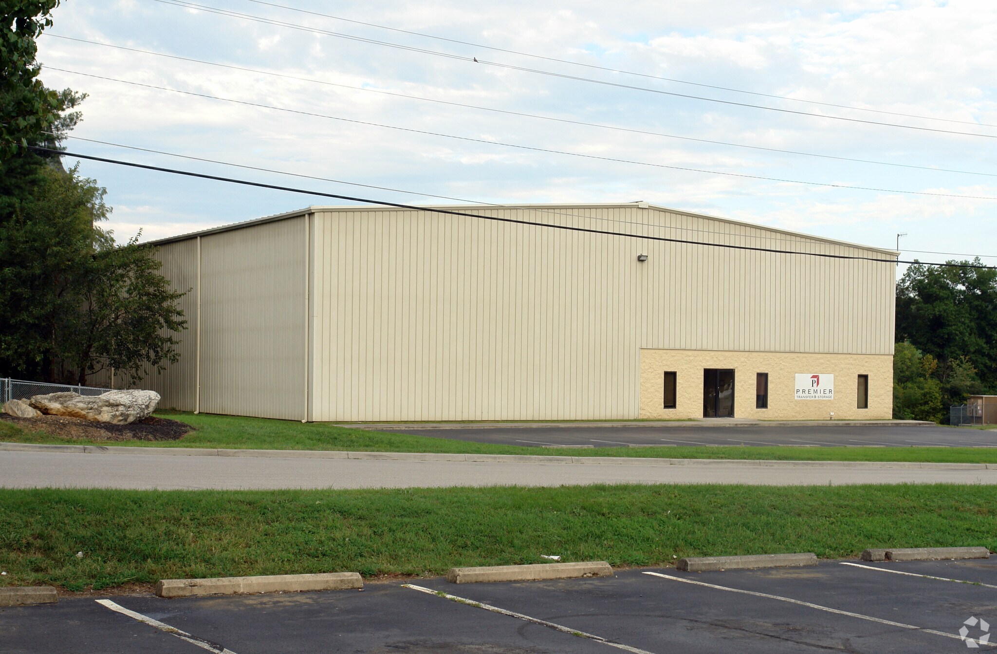 1175 Intervale Dr, Salem, VA for sale Primary Photo- Image 1 of 1