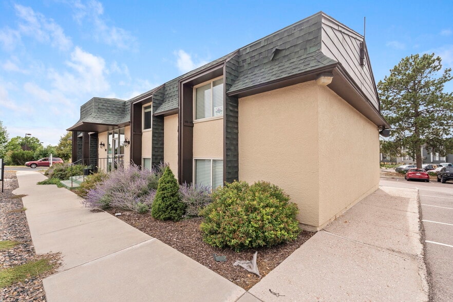 4390 N Academy Blvd, Colorado Springs, CO for lease - Building Photo - Image 2 of 32