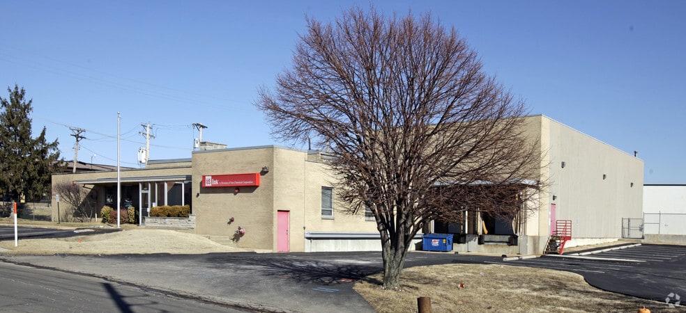 1540 Fairview Ave, Saint Louis, MO for sale - Primary Photo - Image 1 of 3