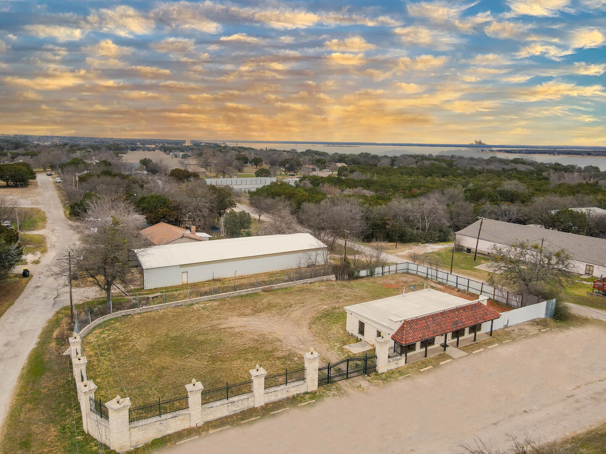 372 State Highway 22, Laguna Park, TX 76634