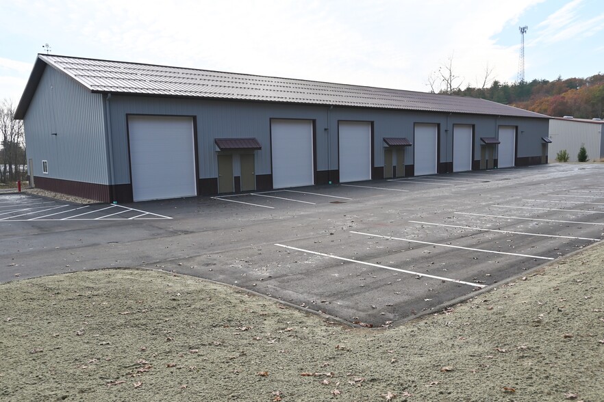 47 Thames Rd, Hooksett, NH for lease - Building Photo - Image 1 of 11