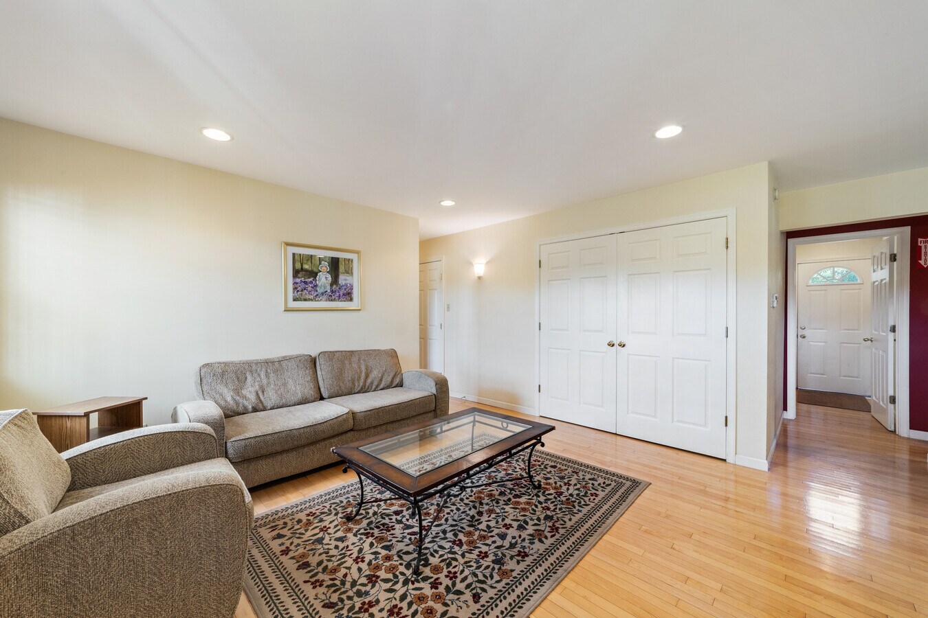 361 Oakshade Rd, Shamong, NJ 08088