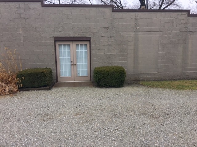 425 NW L St, Richmond, IN for sale Interior Photo- Image 1 of 1