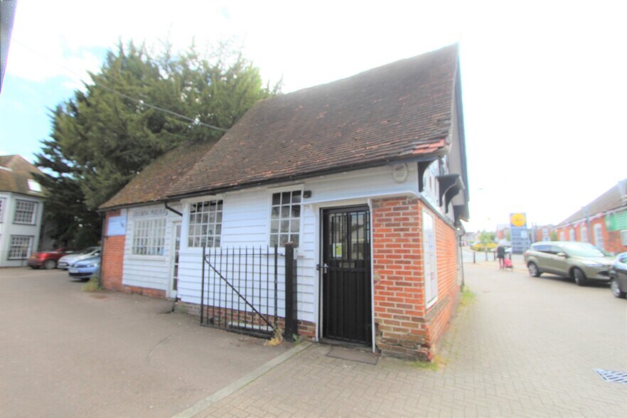 13 The Causeway, Halstead for lease - Primary Photo - Image 1 of 2