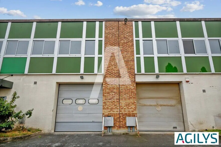 Flex in Les Ulis for lease - Building Photo - Image 2 of 9