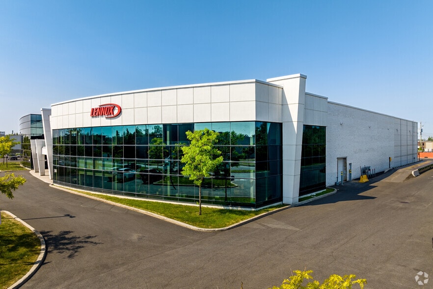 2625-2655 Boul Jacques-Cartier E, Longueuil, QC for lease - Primary Photo - Image 1 of 35