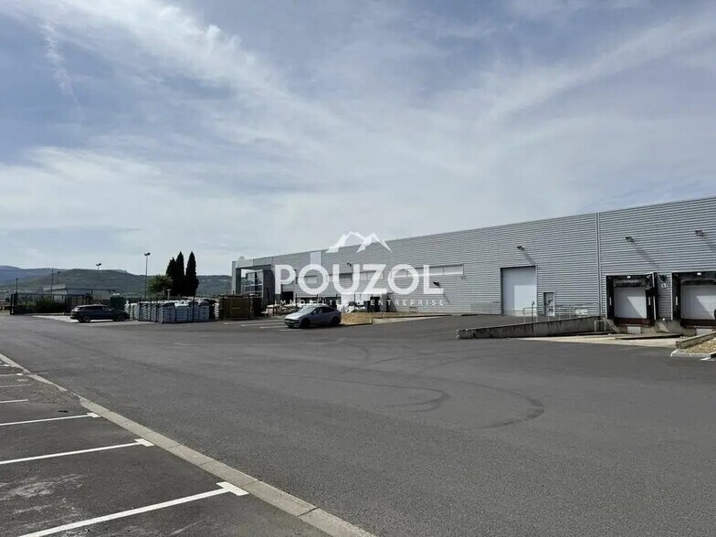 Flex in Clermont-Ferrand for lease - Building Photo - Image 3 of 24