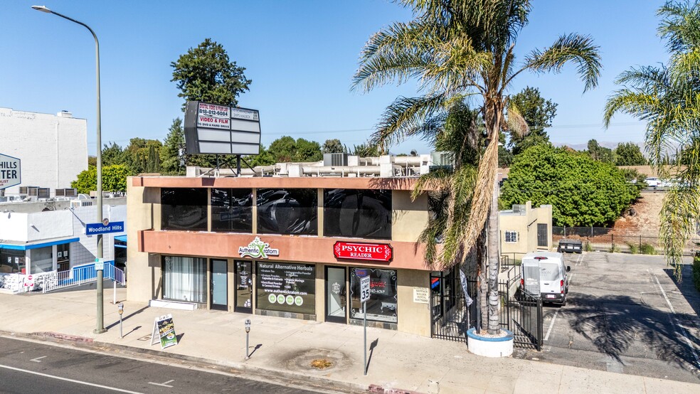 19709 Ventura Blvd, Woodland Hills, CA for sale - Building Photo - Image 2 of 29